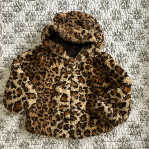 me jane mini Other - Me Jane Mini leopard print fuzzy little jacket size 2T